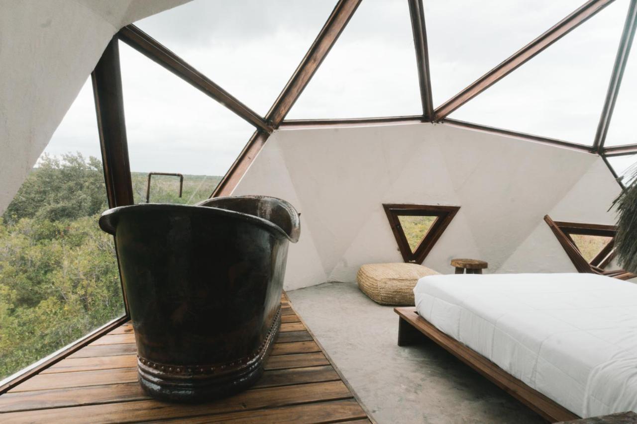 Mamasan Treehouses & Cabins Tulum Zewnętrze zdjęcie